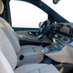 Mercedes-V300_08